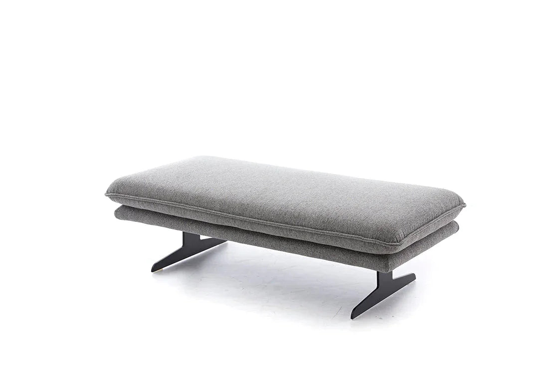 W.SCHILLIG Bundle Longchair broadway 16777 (B=291 cm) Stoff R66/22 dolphin inkl. Hocker und Kissen